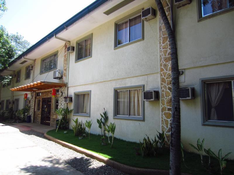 Park Hill Hotel Lapu-Lapu City Exterior foto