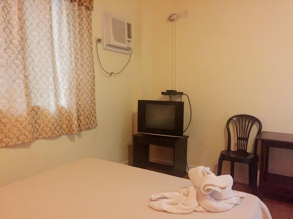 Park Hill Hotel Lapu-Lapu City Exterior foto