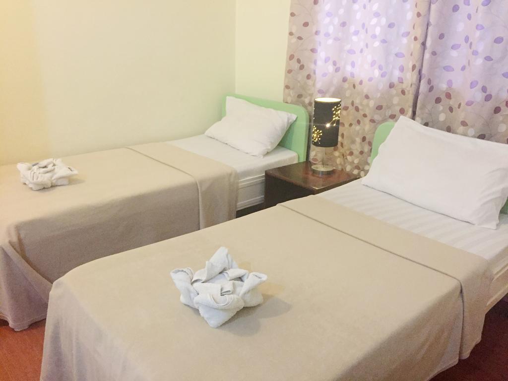 Park Hill Hotel Lapu-Lapu City Exterior foto
