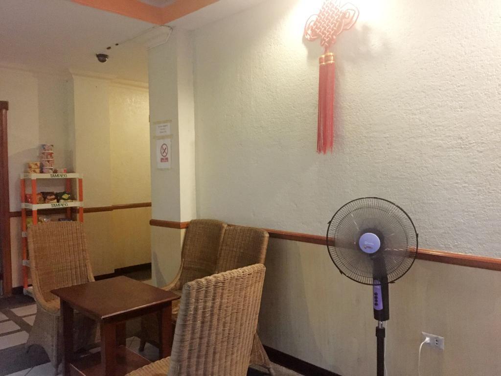 Park Hill Hotel Lapu-Lapu City Exterior foto